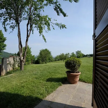 Hétvégi ház Locanda Castel De Britti