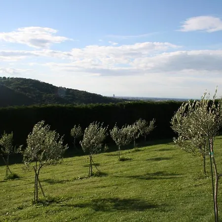 Hétvégi ház Locanda Castel De Britti San Lazzaro di Savena