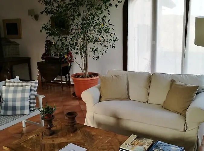 Locanda Castel De Britti Kır Evi