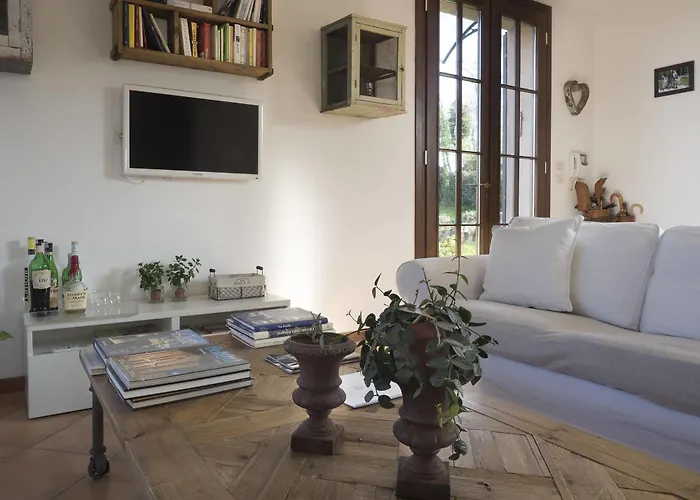 Locanda Castel De Britti Kır Evi